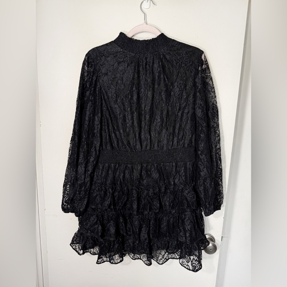 Express Black Lace Long-Sleeve Tiered Mini Dress